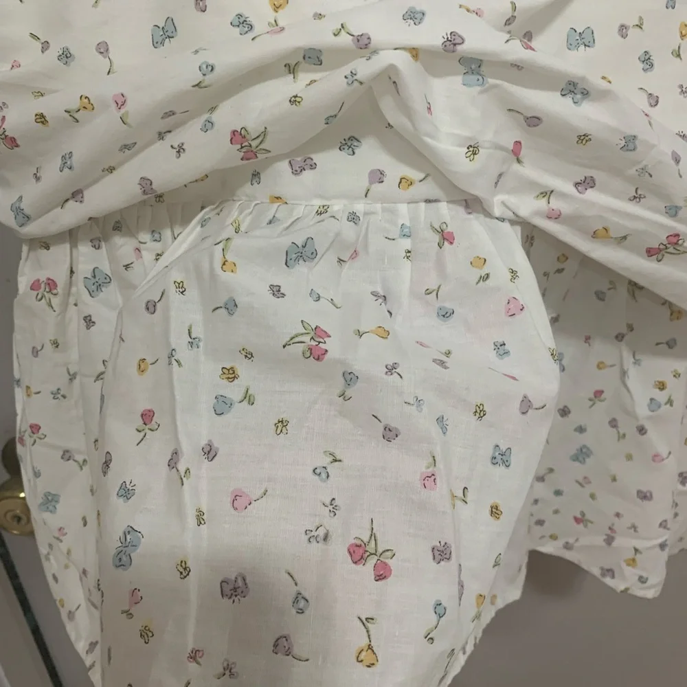 Vintage Disney Class Pooh Valance